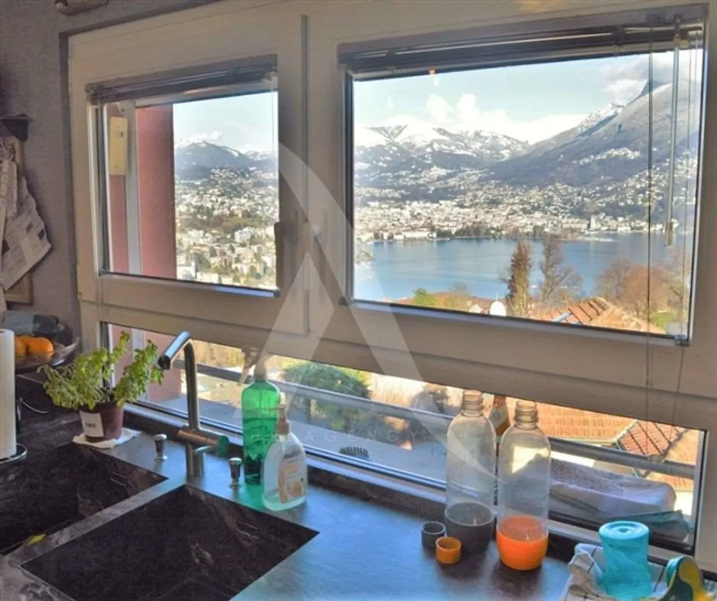 Geräumiges und helles Dachgeschoss 150MQ. Seeblick - Foto 6 von 19