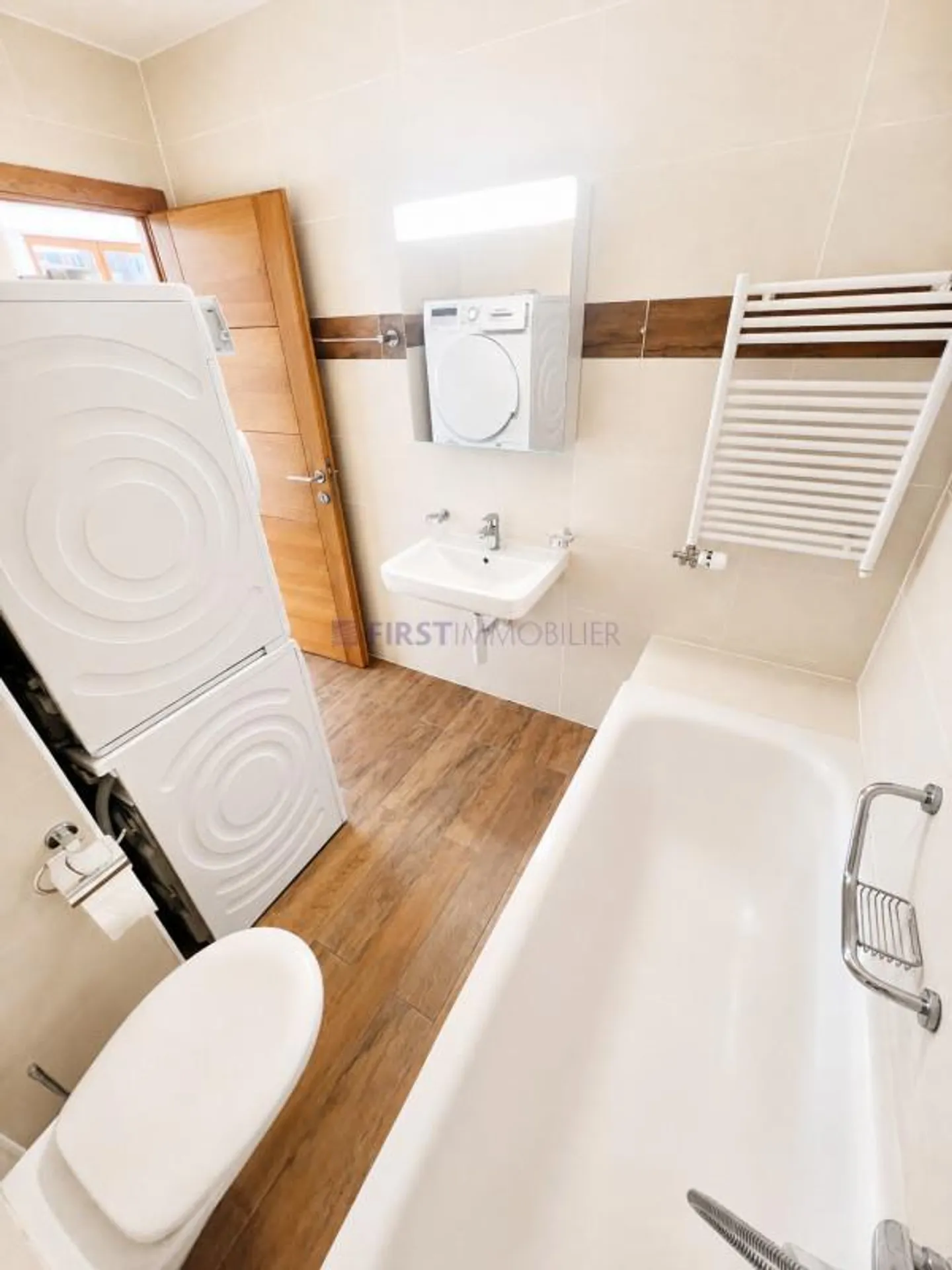 Appartement spacieux avec grande terrasse - Photo 9 sur 20