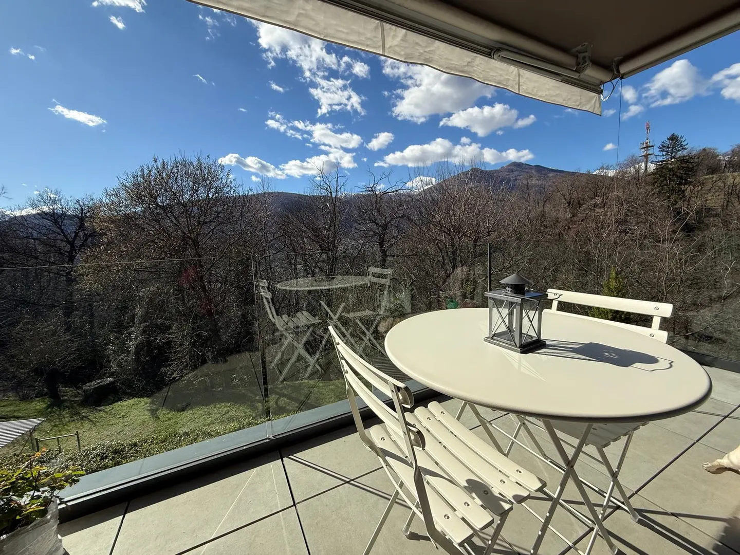 Cureglia - Sale of bright 2.5-room apartment - Photo 1 of 11