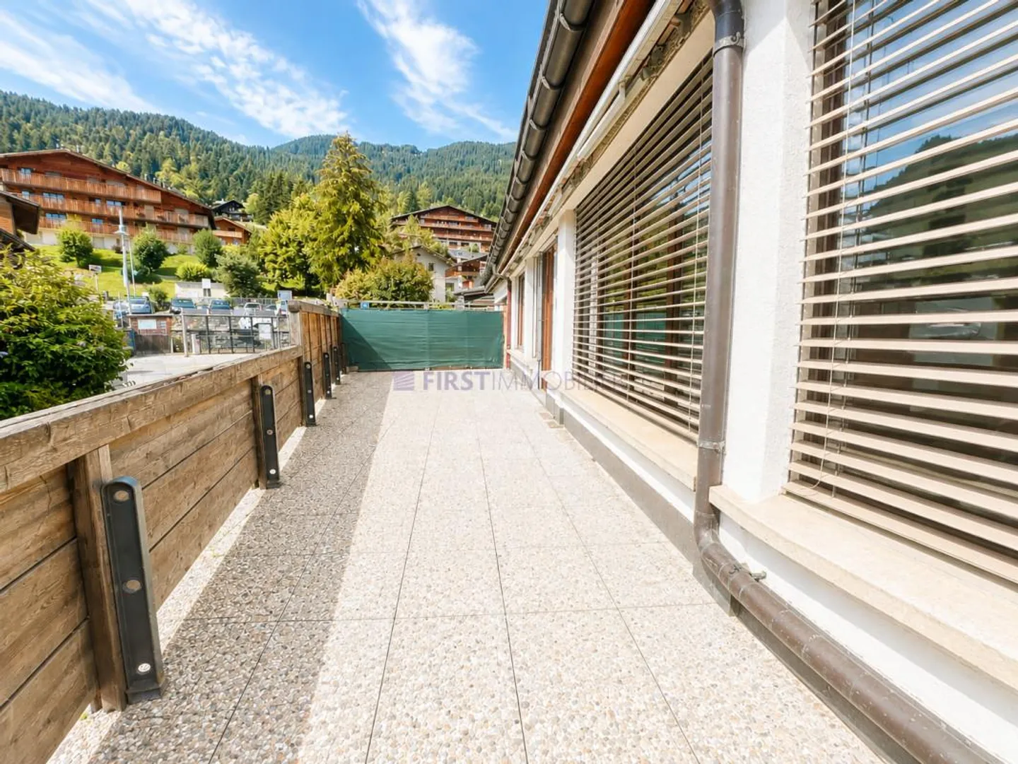 Appartement spacieux avec grande terrasse - Photo 18 sur 20