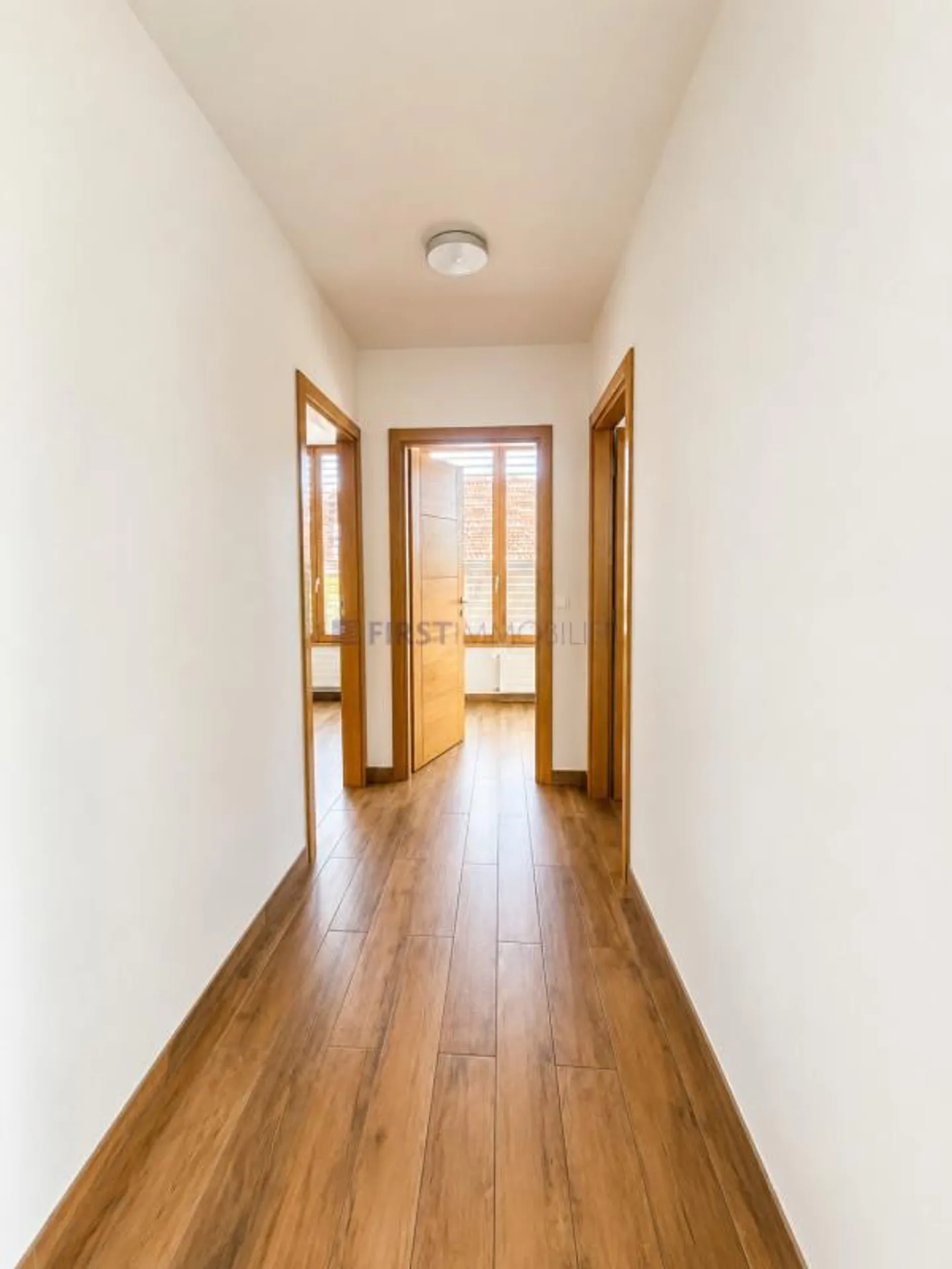 Appartement spacieux avec grande terrasse - Photo 11 sur 20