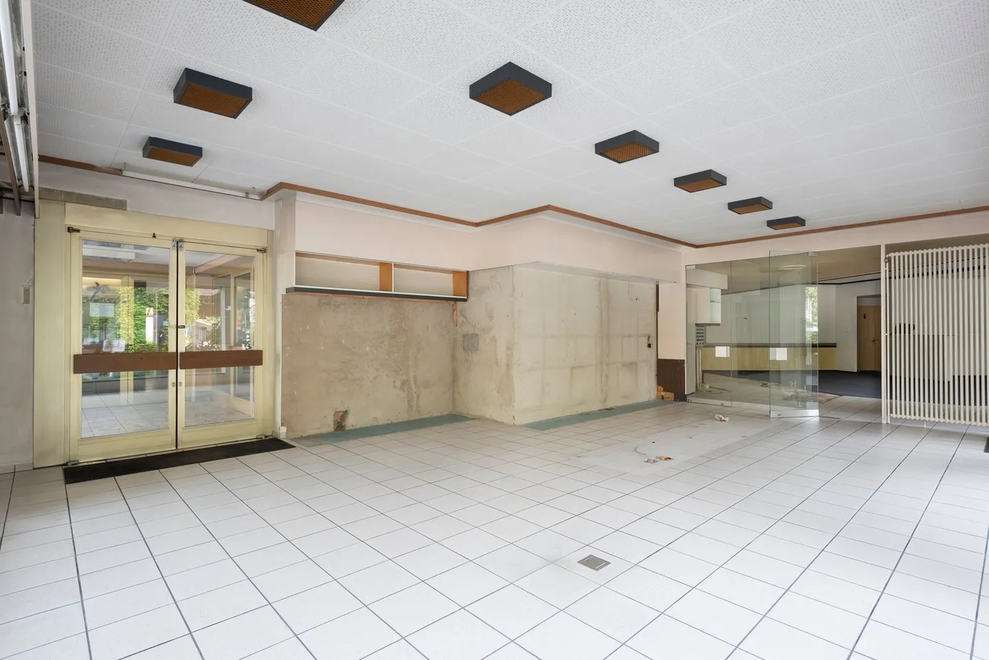 Restaurant, Café, Praxis, Kita - flexibel nutzbare Geschäftsräume direkt am See - Foto 5 von 17