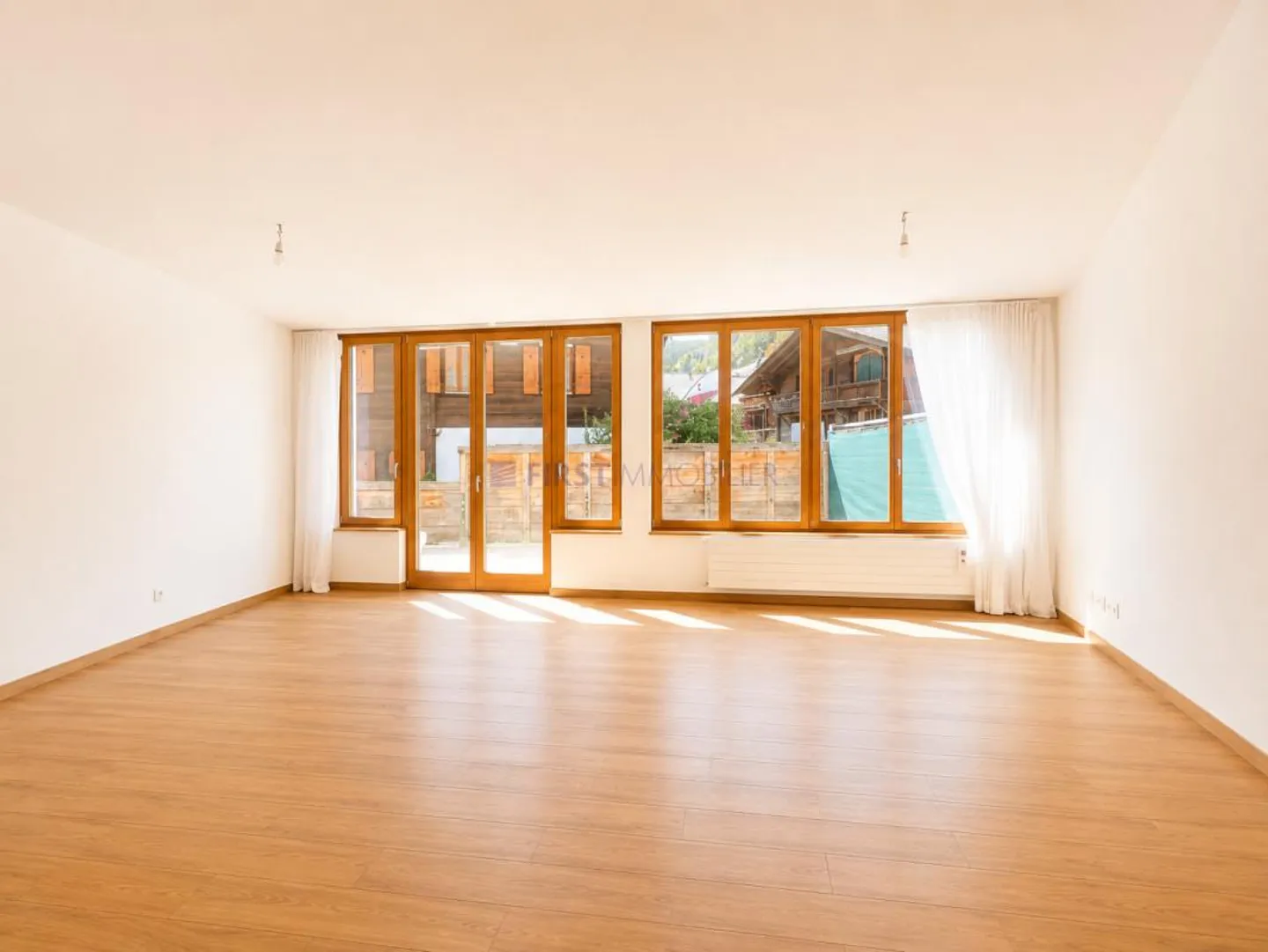 Appartement spacieux avec grande terrasse - Photo 16 sur 20
