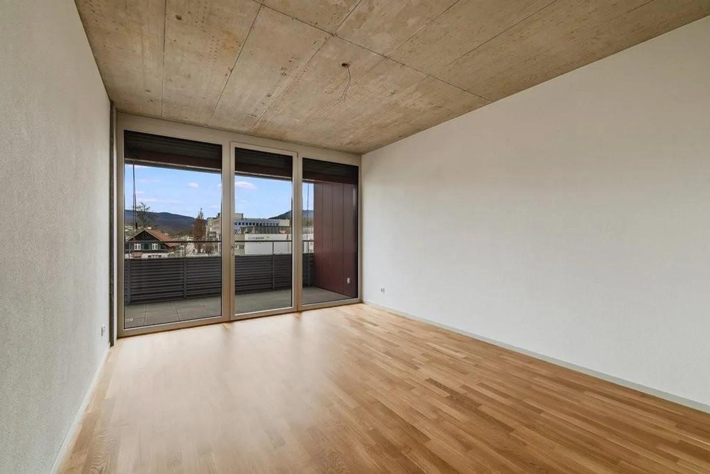 Modern Architecture: 4.5-Room Apartment in Open Beam Construction - Photo 7 of 9