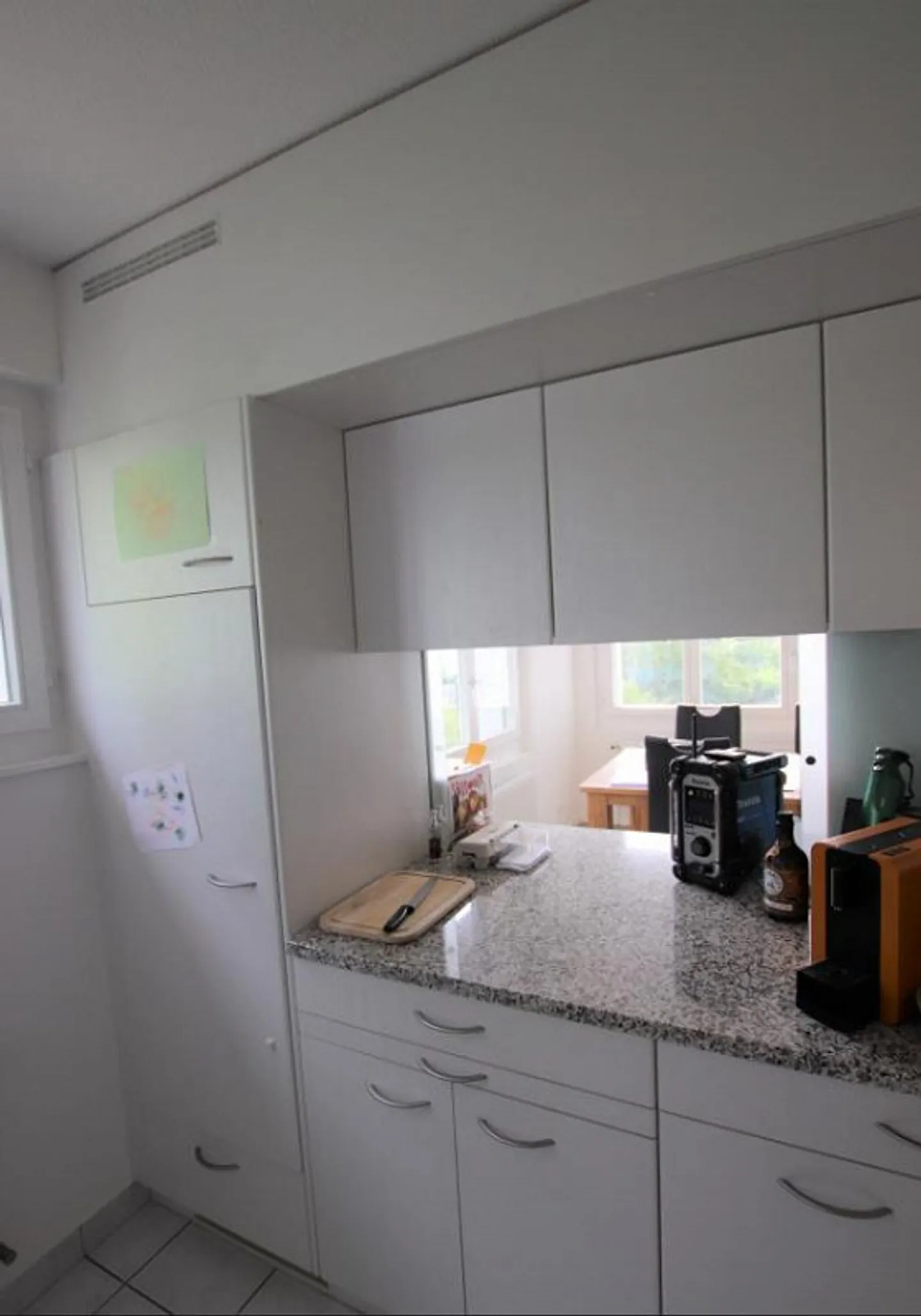 Appartamento 3½ locali in una posizione tranquilla con vista fantastica - Foto 3 di 8