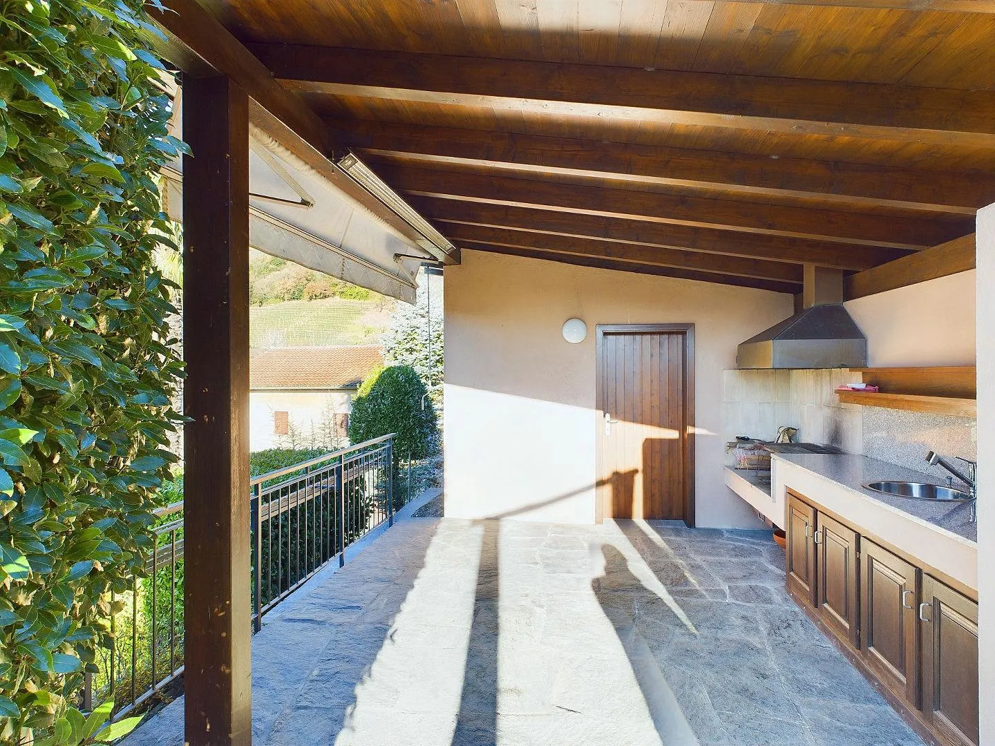 Casa singola in affitto - Foto 5 di 13