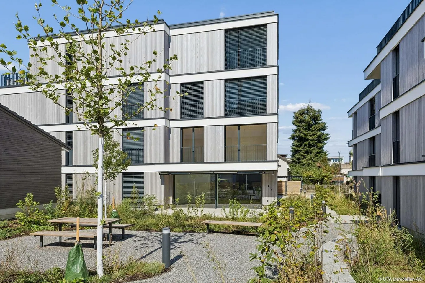Appartement neuf de 4 pièces de haute qualité avec grande terrasse - Photo 13 sur 15