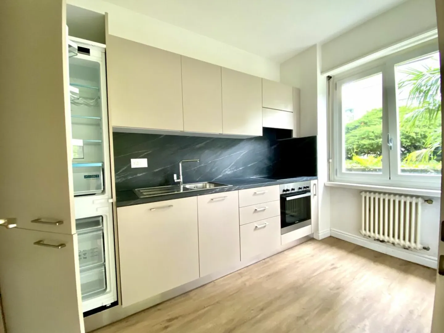Appartement lumineux de 3,5 pièces, 5ème étage - Vacallo - Photo 8 sur 16