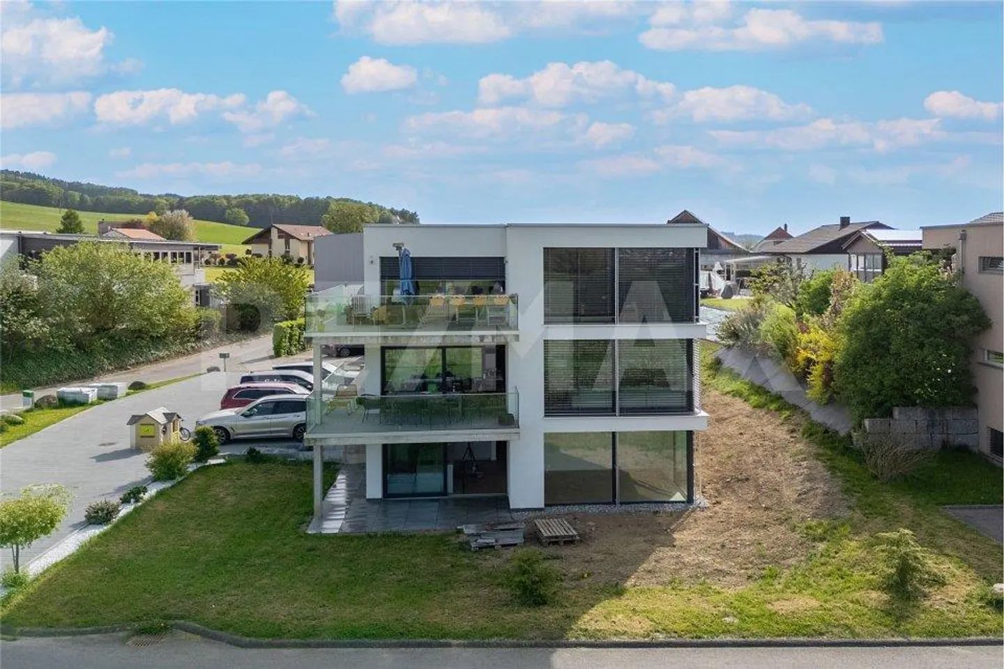 Magnificent 3.5-room apartment with 400m² garden in Orsonnens (FR) - Photo 1 of 12