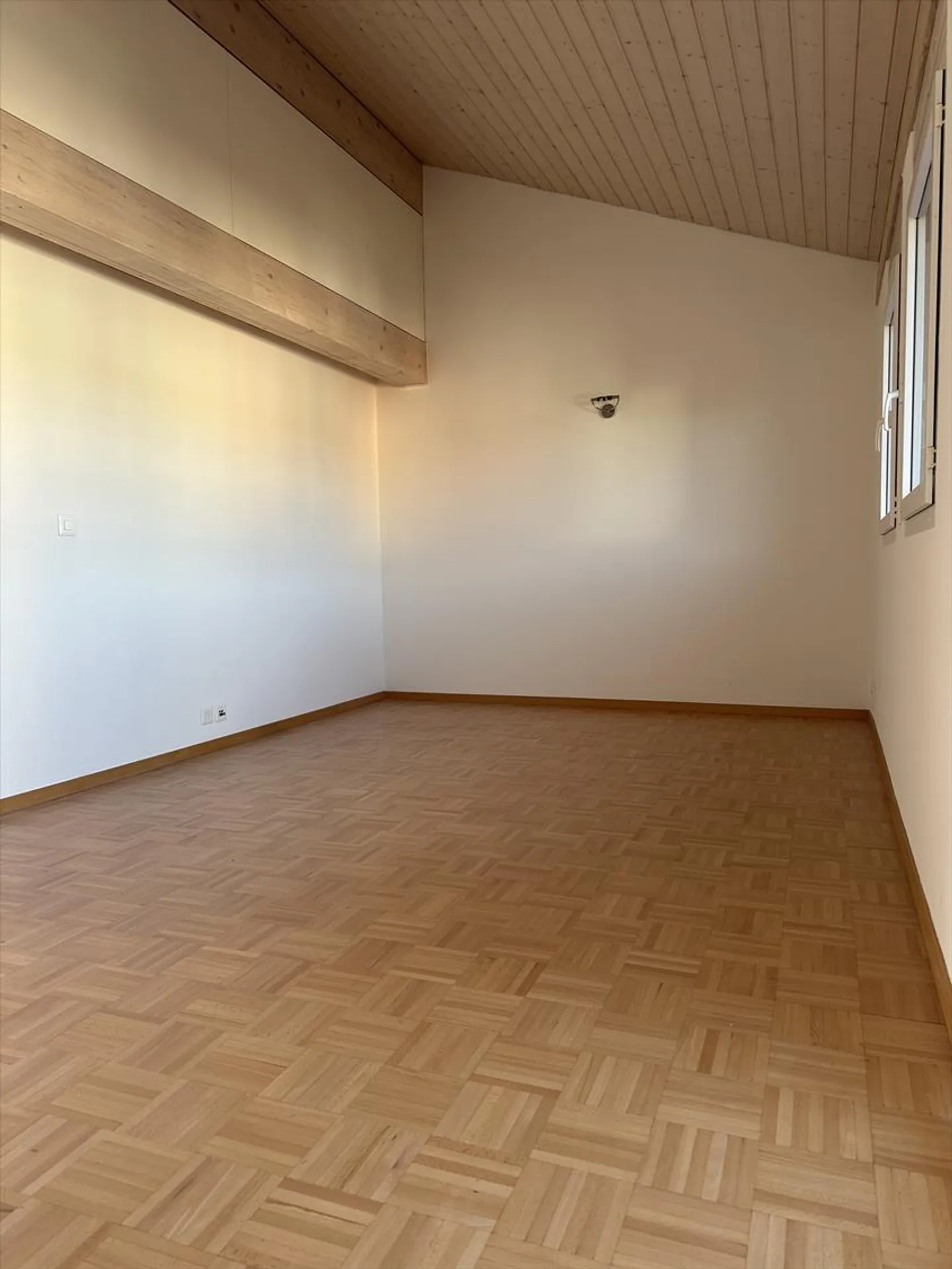 3.5 Room Apartment - Photo 11 of 17