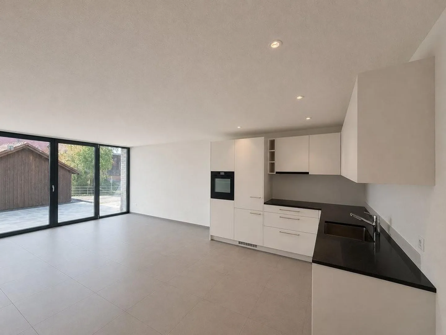 Prima occupazione: Moderno appartamento di 4,5 stanze nell'idilliaco Häutligen - Foto 2 di 11