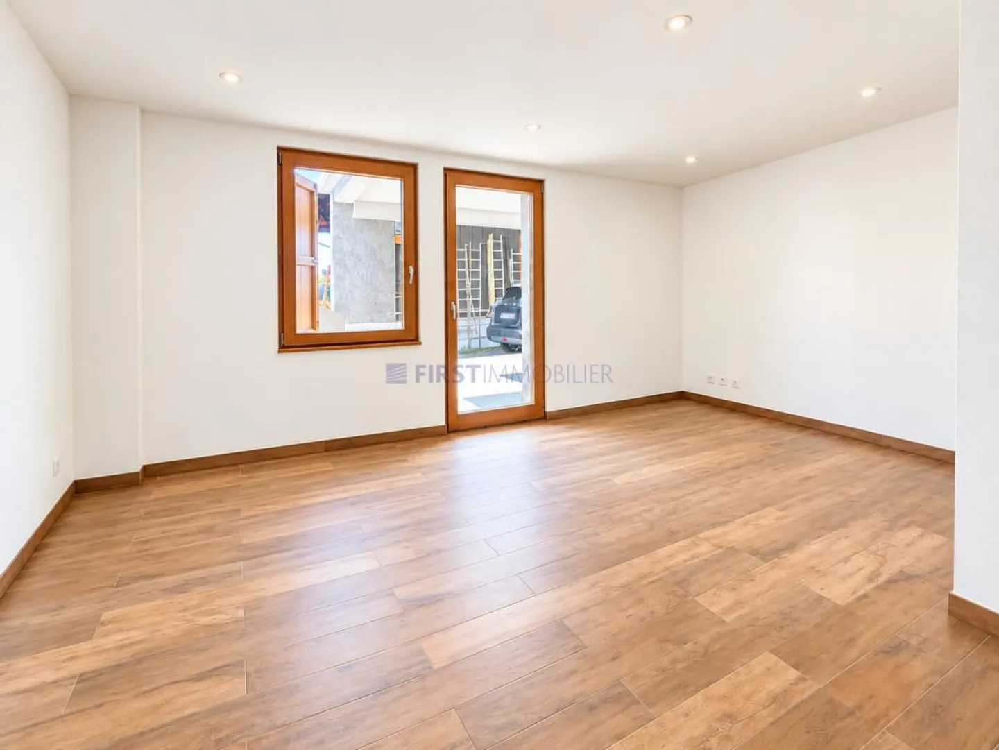 Spacious 5.5 Room Apartment - Photo 2 of 20