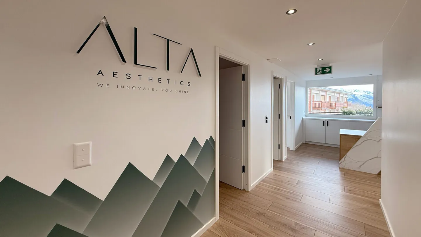 5.5-room apartment in the center of Crans-Montana - Photo 2 of 15