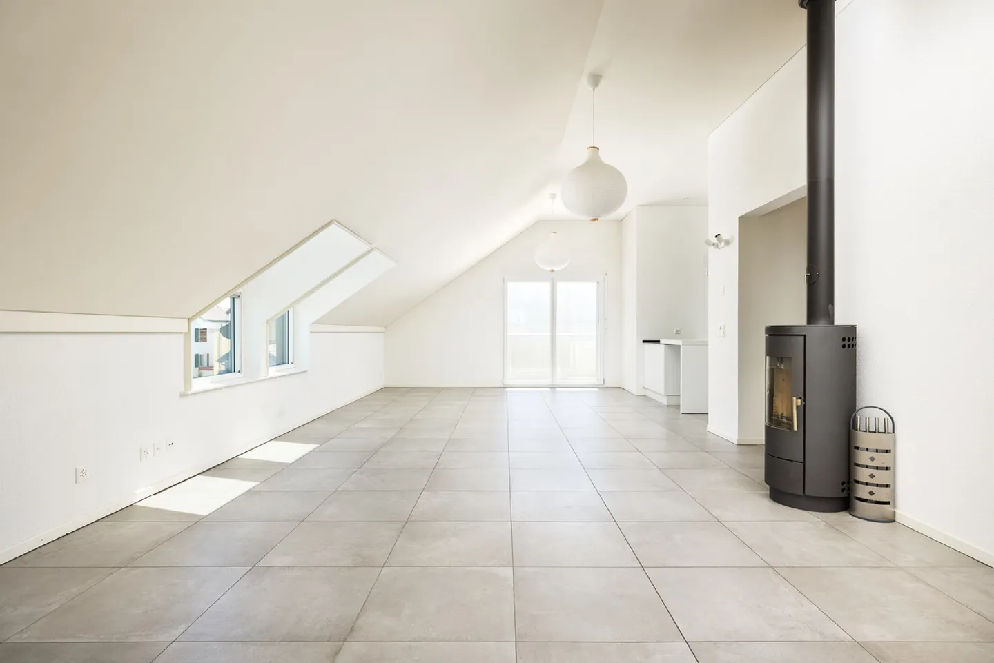 Magnificent penthouse in Villars-le-Terroir - Photo 4 of 14