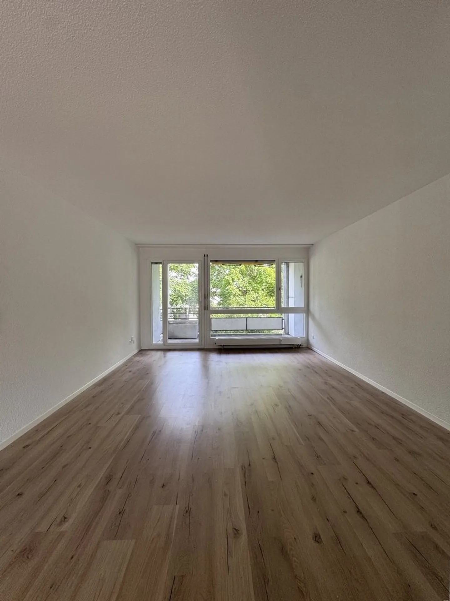 Appartamento 4.5 stanze disponibile subito a Orpund in affitto! - Foto 1 di 9