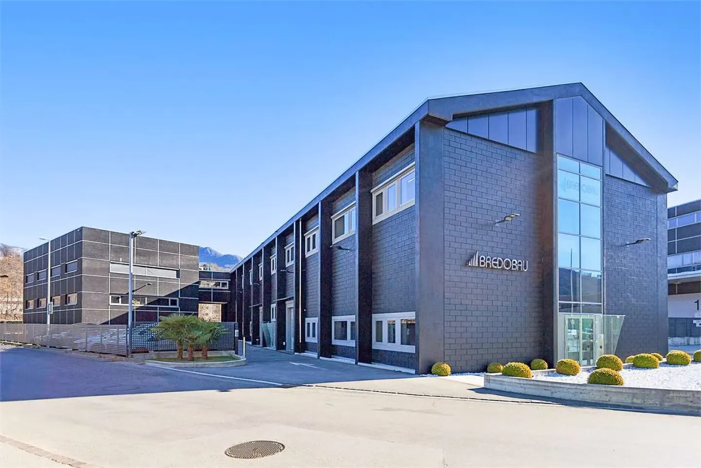 Lamone - For rent modular commercial spaces - Photo 3 of 13