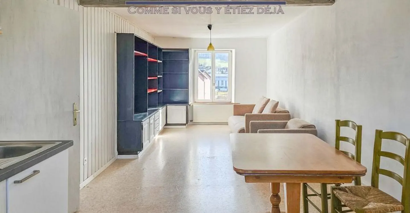 Building of 3 apartments ideally located near the train station with an annex workshop and garage - Photo 4 of 5
