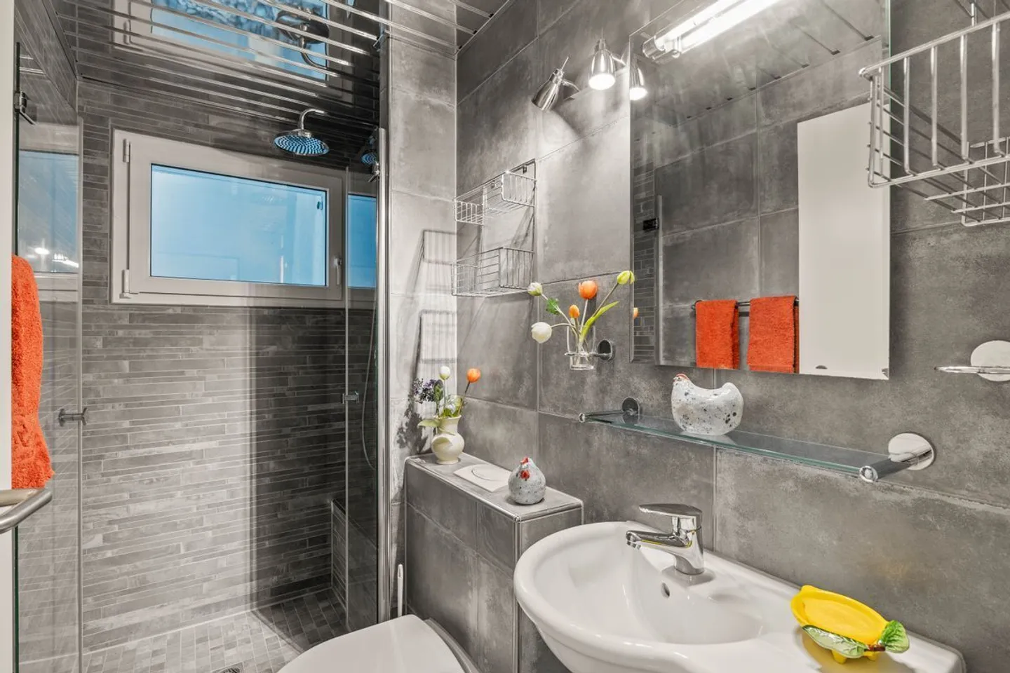 La tua nuova casa con tanto spazio e energia sostenibile! - Foto 9 di 9