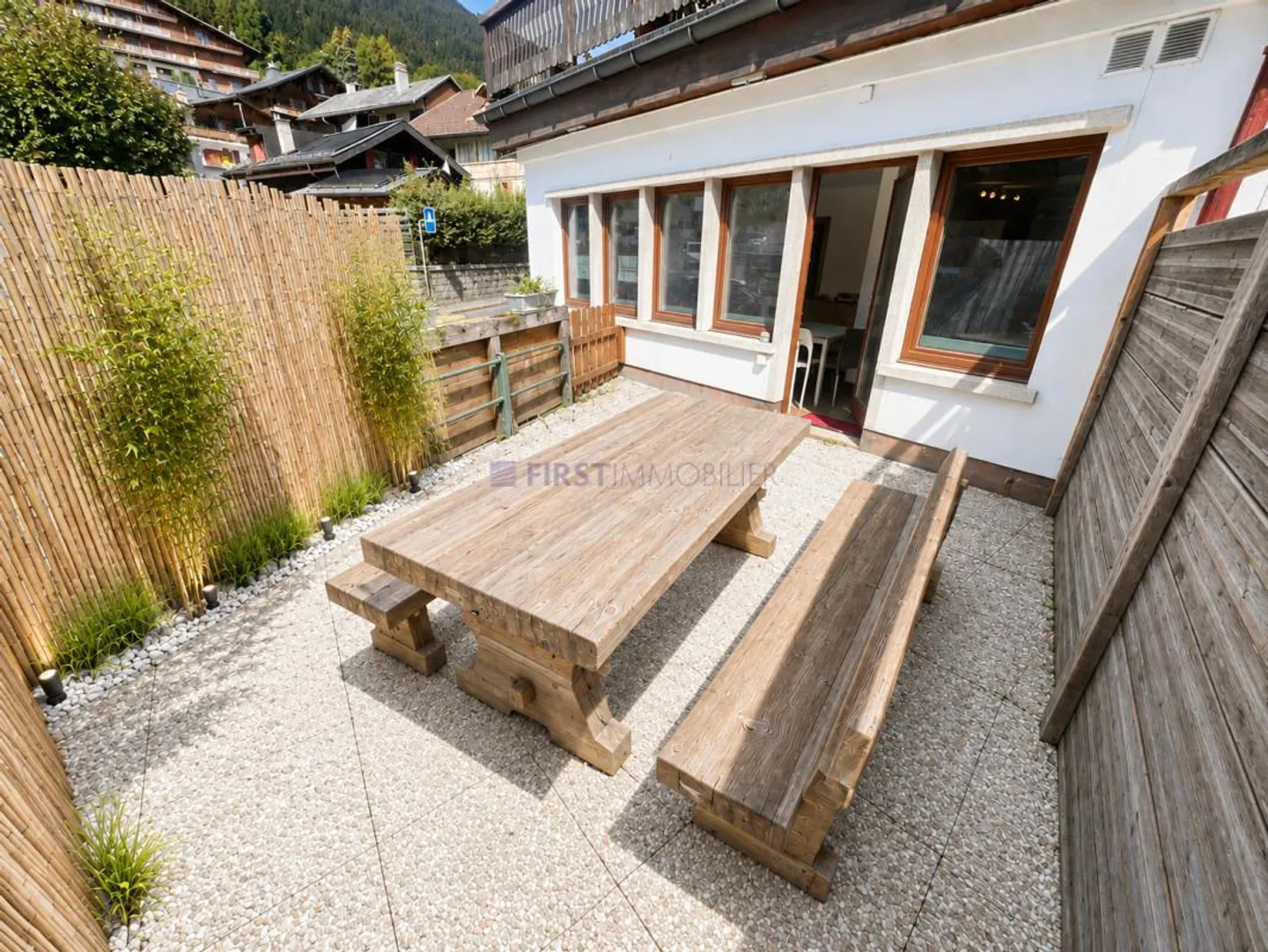 Bel Appartement avec Terrasse - Photo 3 sur 15