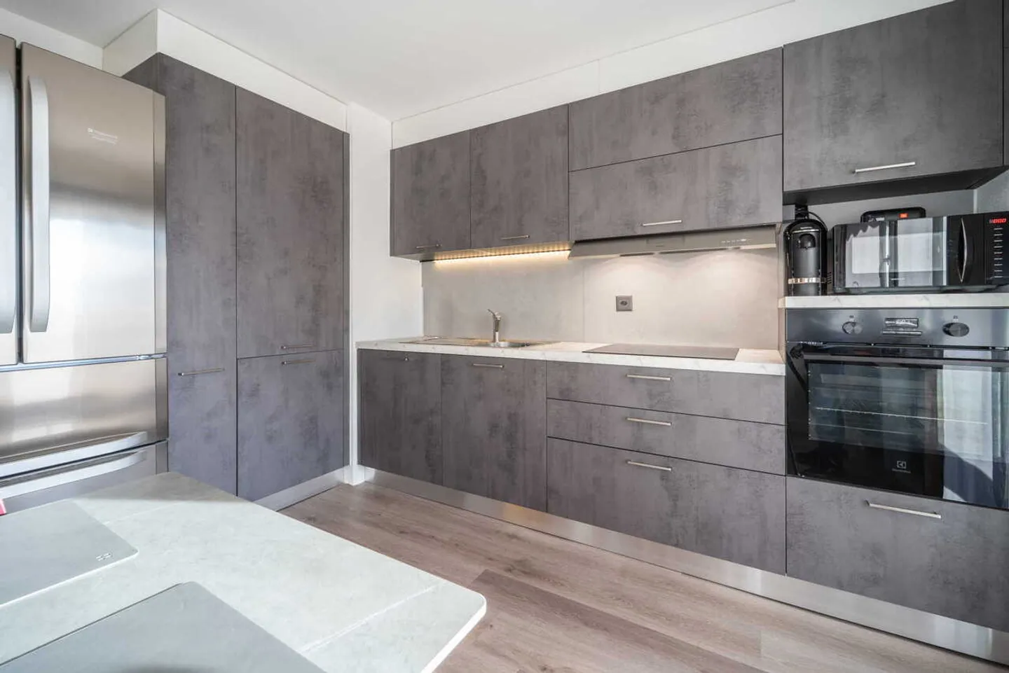 Appartement Rénové avec Vue - Photo 5 sur 13