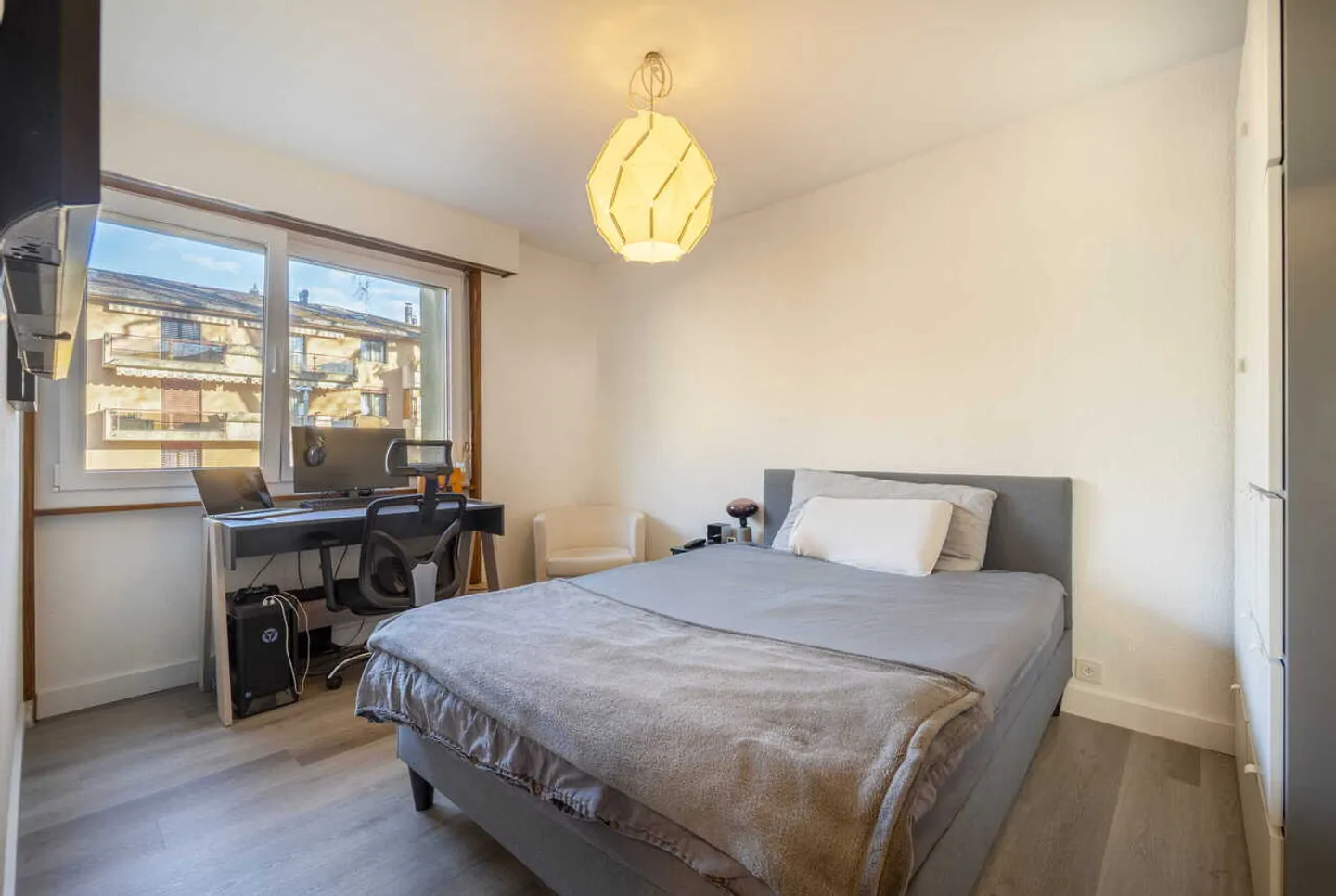 Appartement Rénové avec Vue - Photo 8 sur 13