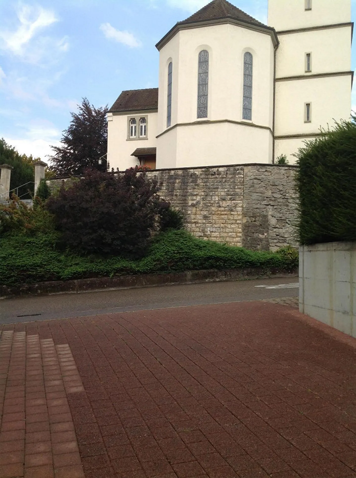 Garage di parcheggio del centro del villaggio Oberwil BL - Foto 1 di 4