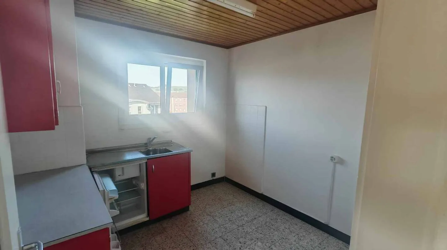 Apartment for rent - Photo 13 of 13