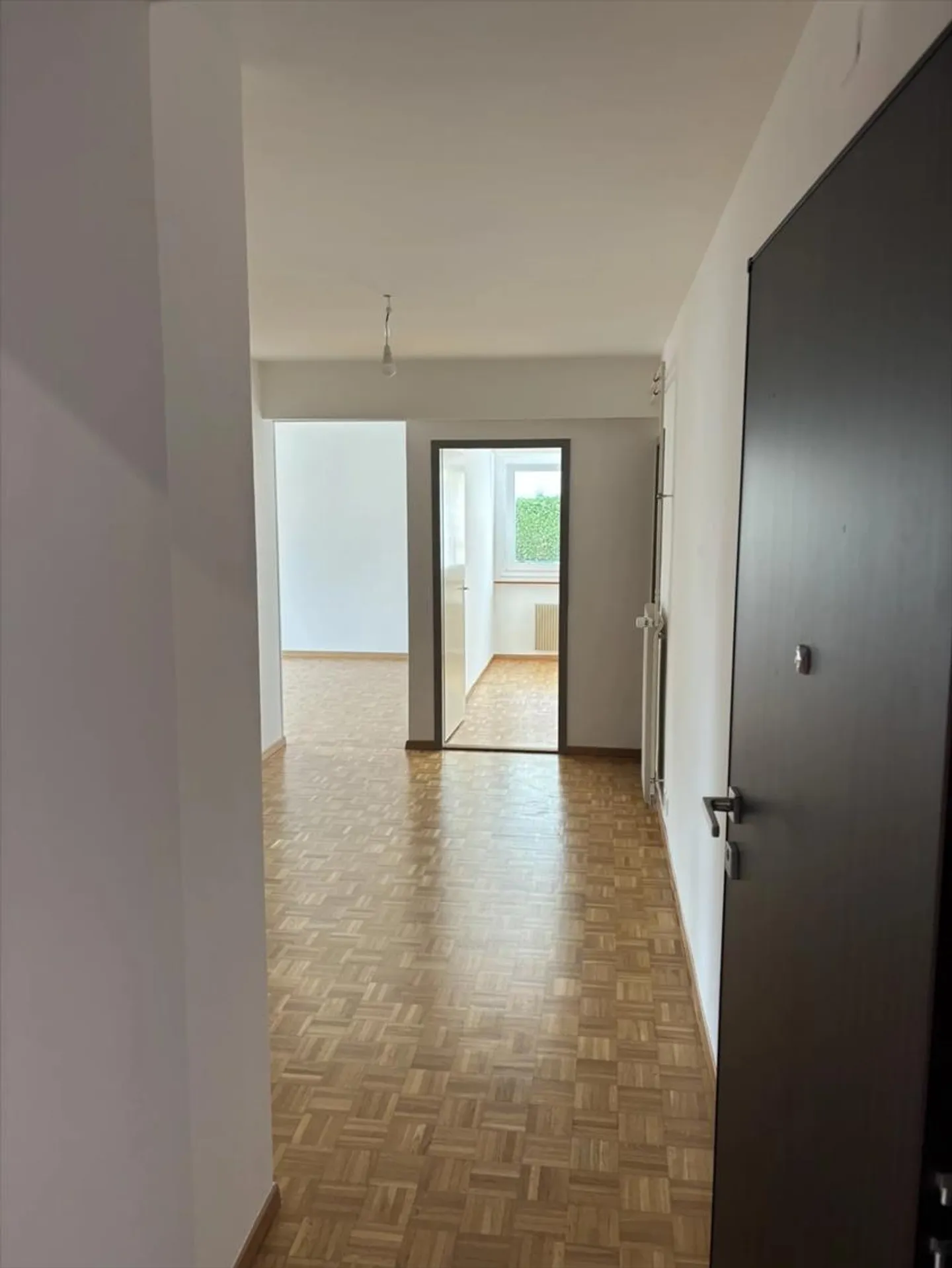 Appartement 3.5 pièces avec terrasse - Photo 2 sur 8