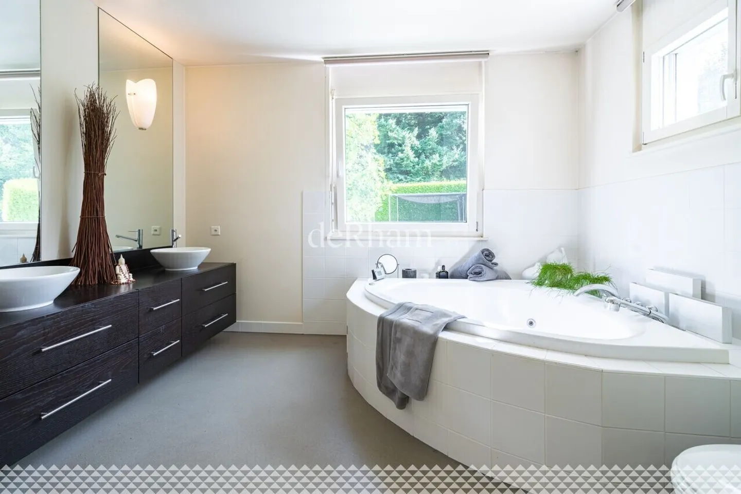 Sublime villa d'architecte avec piscine aux portes de Lausanne - Photo 13 sur 13