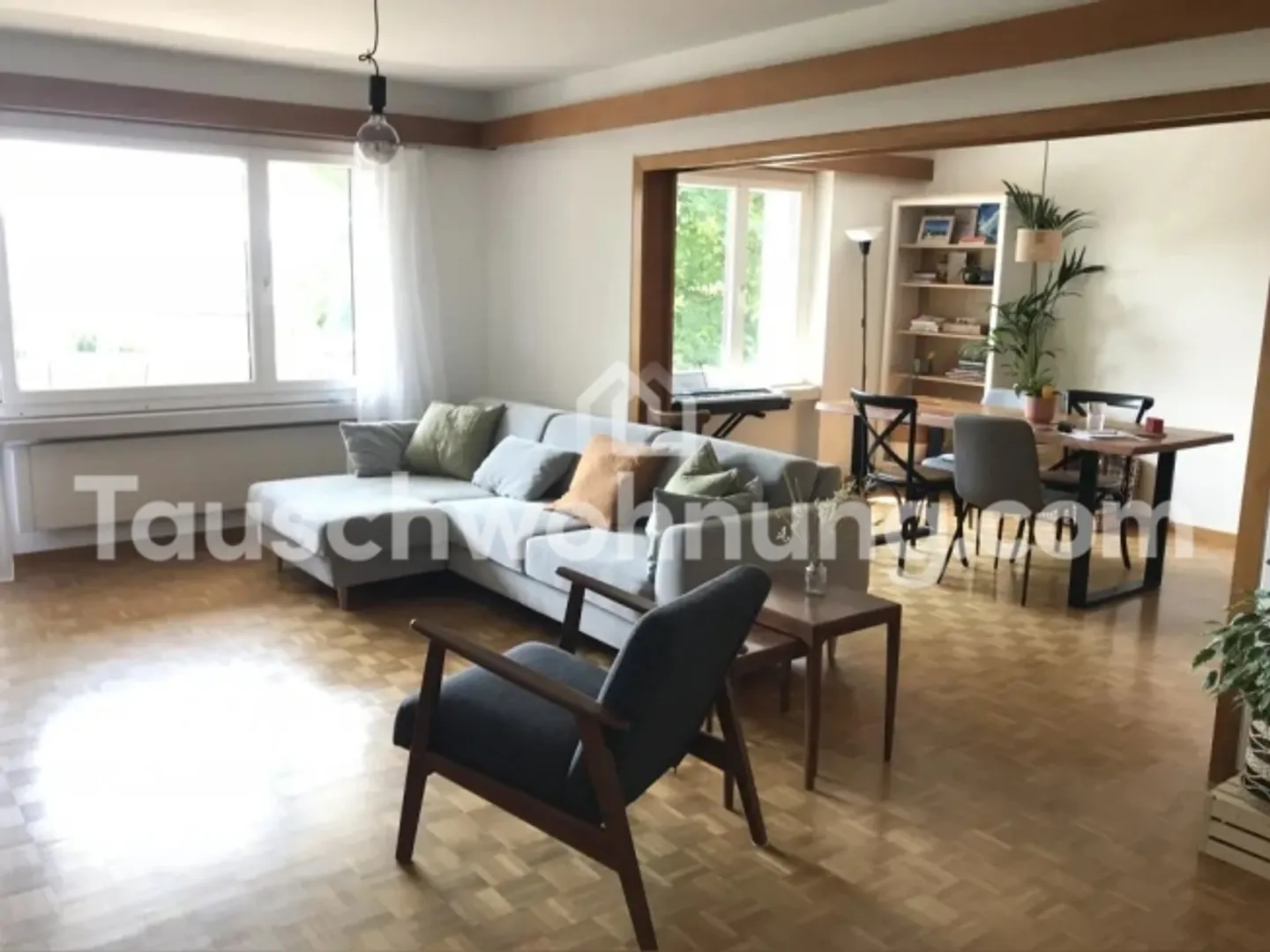 Appartement spacieux et confortable de 3,5 pièces avec balcon - Photo 1 sur 6