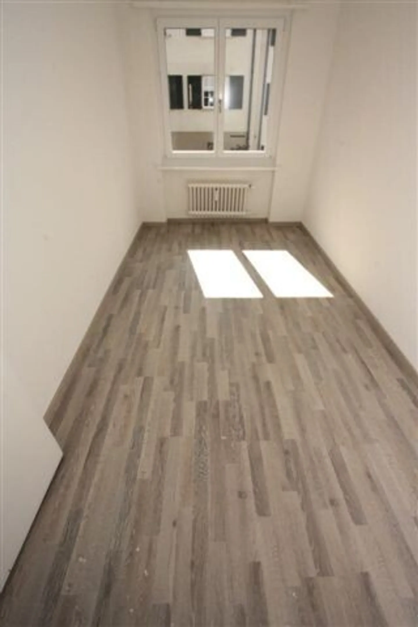 In the Heart of Pratteln EXCLUSIVE & BRIGHT LIVING - Photo 3 of 4