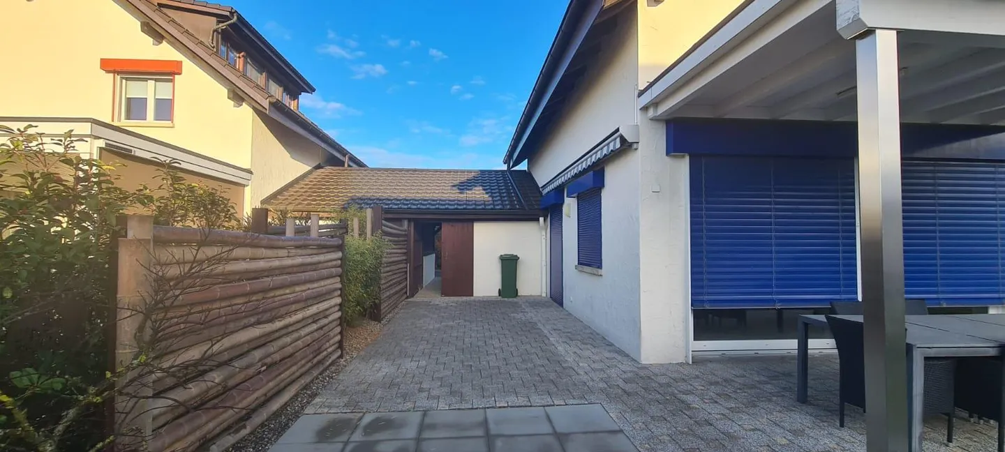 Grande Maison Rénovée - Photo 2 sur 12