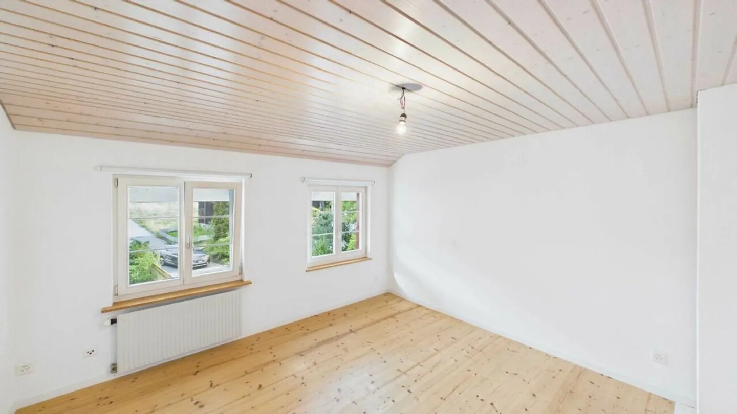 Detached House in Sulgen - Photo 8 of 10