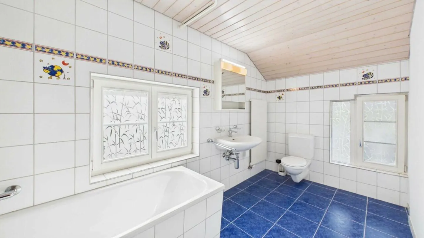 Detached House in Sulgen - Photo 9 of 10