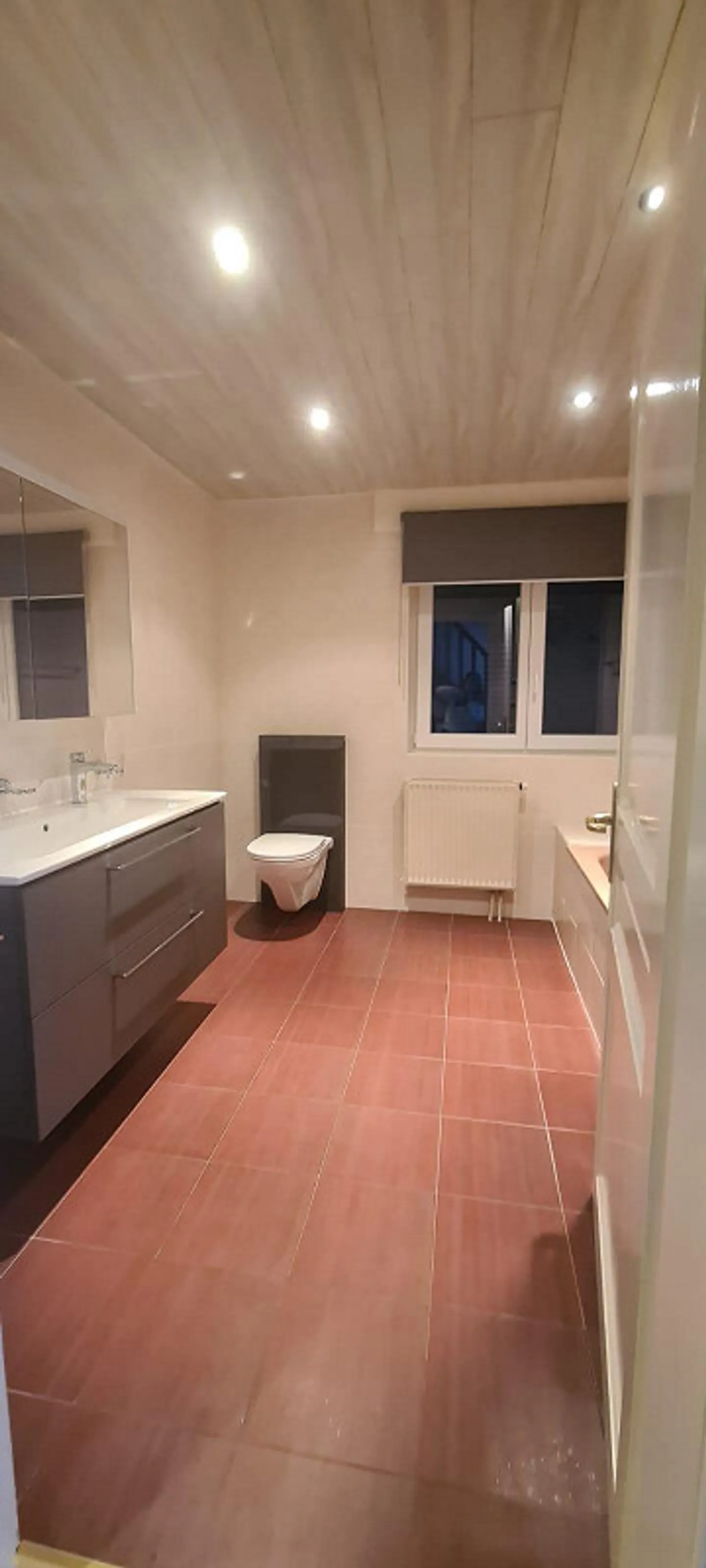 Grande Maison Rénovée - Photo 8 sur 12