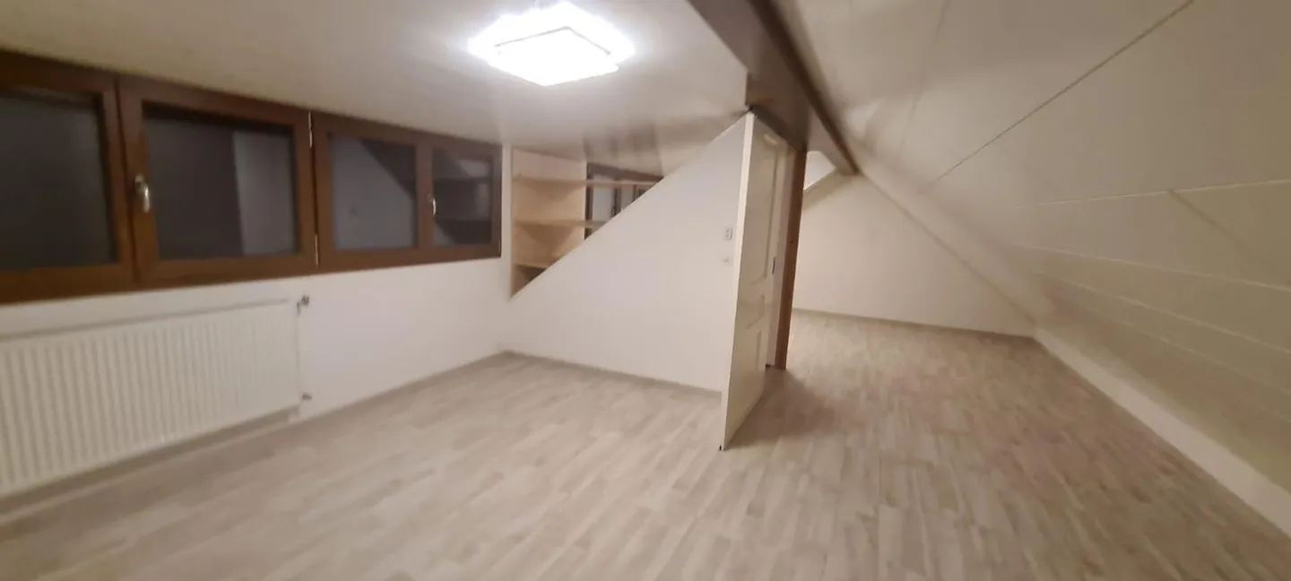 Grande Maison Rénovée - Photo 11 sur 12