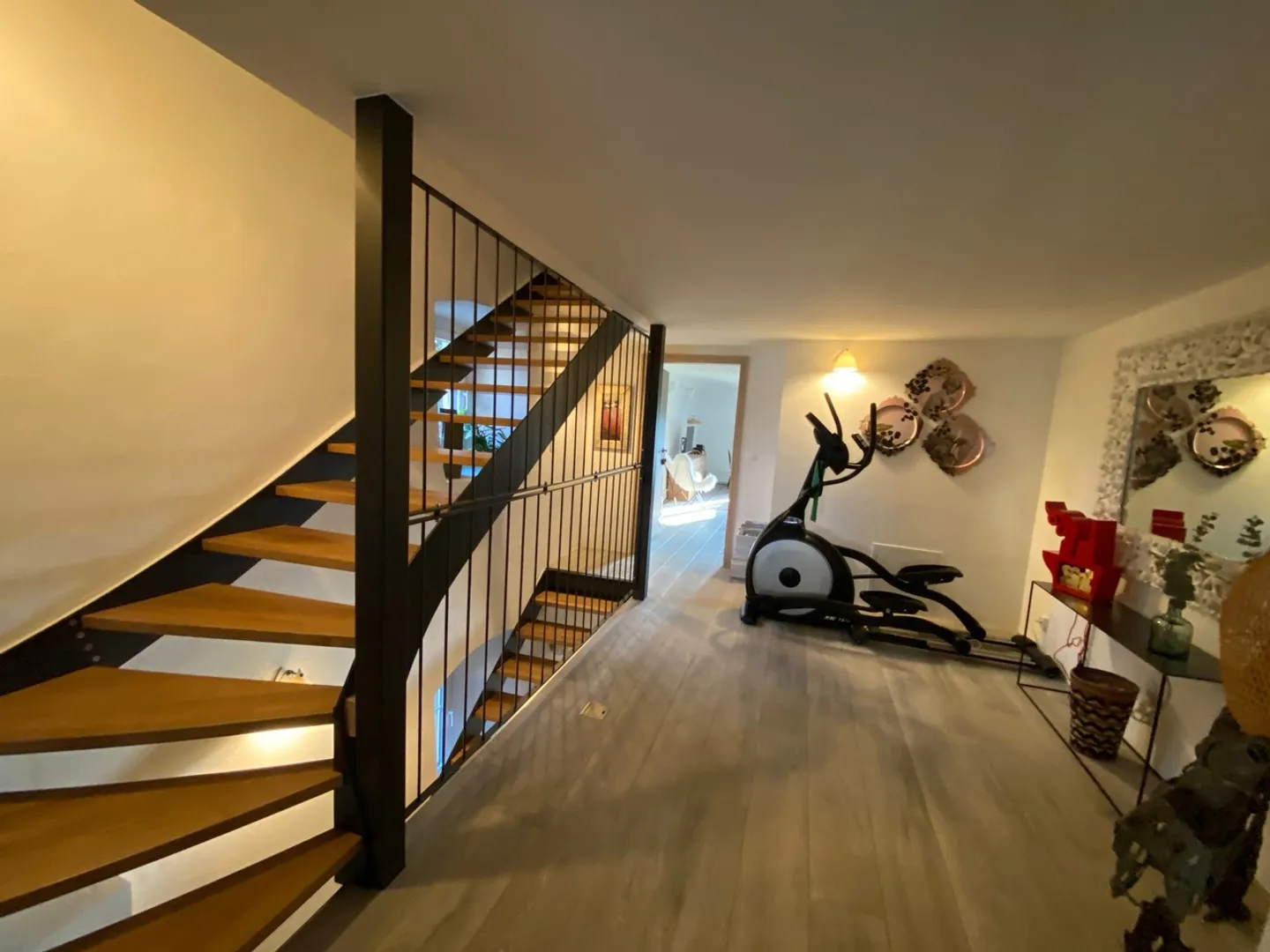 LE LANDERON (NE): Beautiful village house from the 16th century fully renovated - Photo 18 of 24