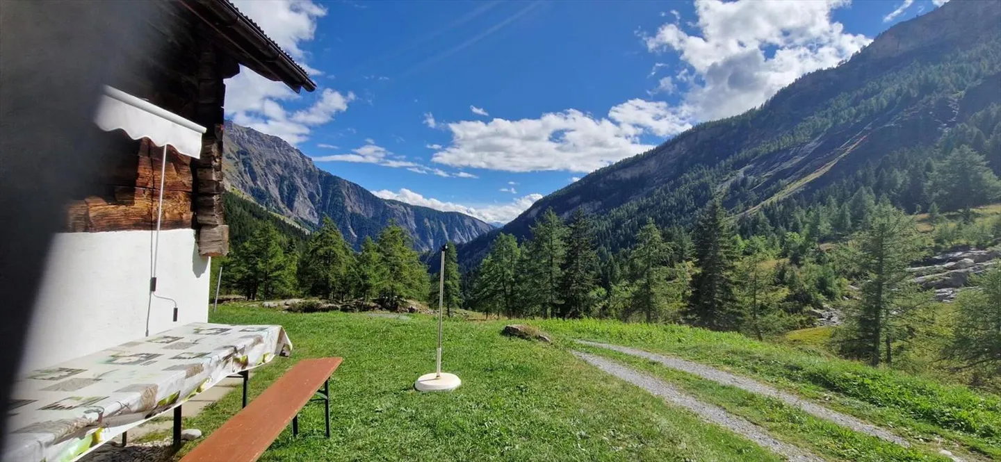 Chalet con 3,5 camere a Savièse - Foto 6 di 13