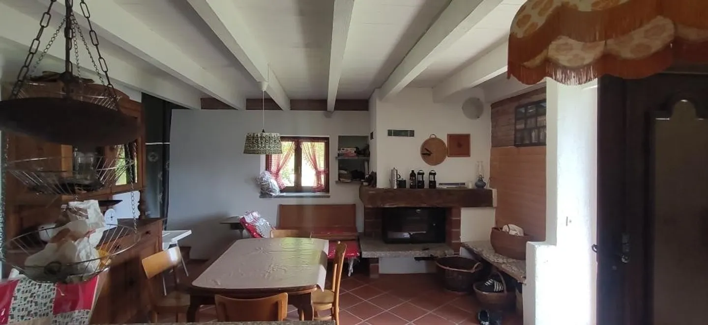Charmante maison à trois niveaux - Photo 3 sur 29