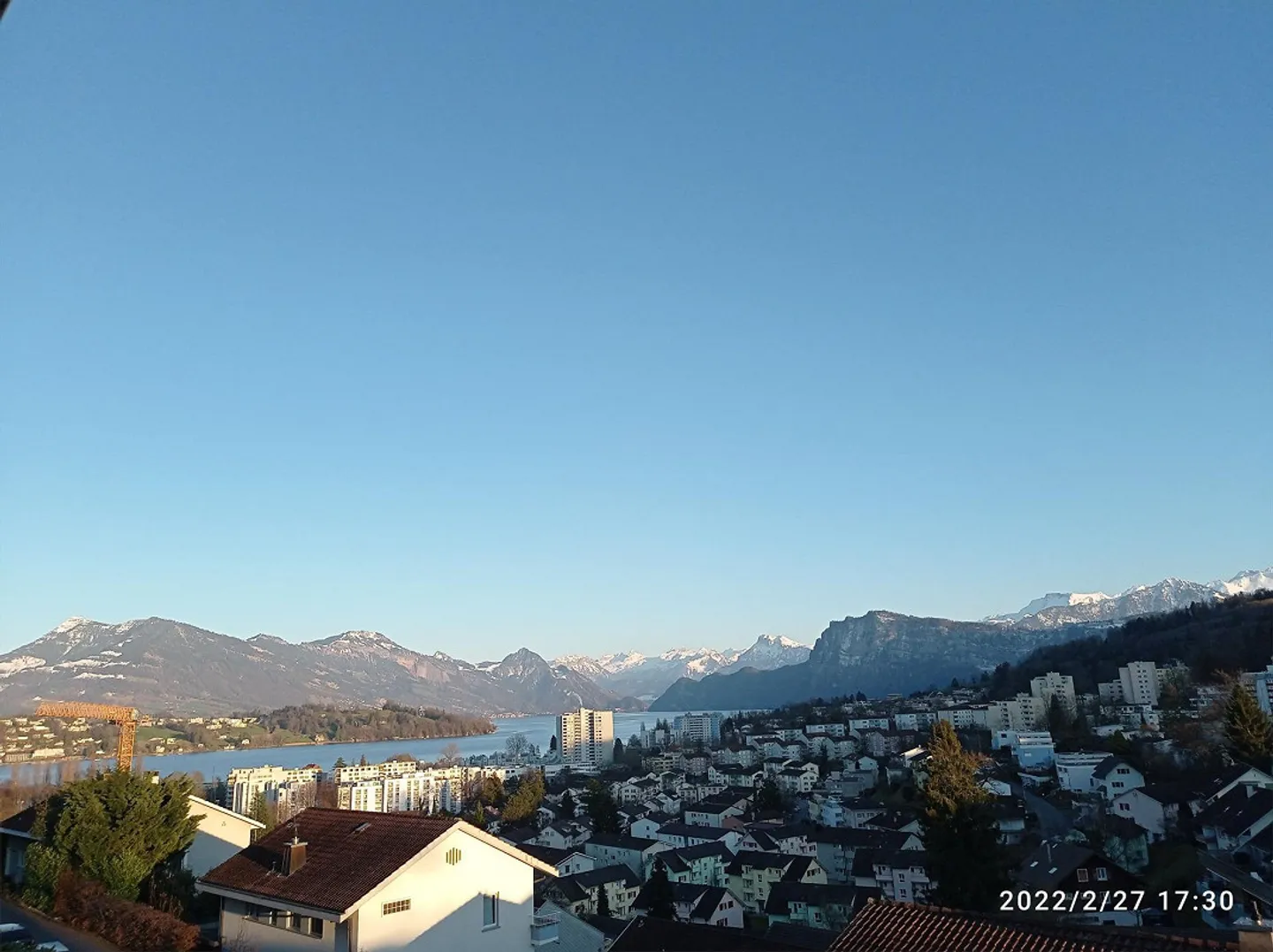Appartement 4 pièces calme et lumineux avec vue panoramique - Photo 2 sur 11