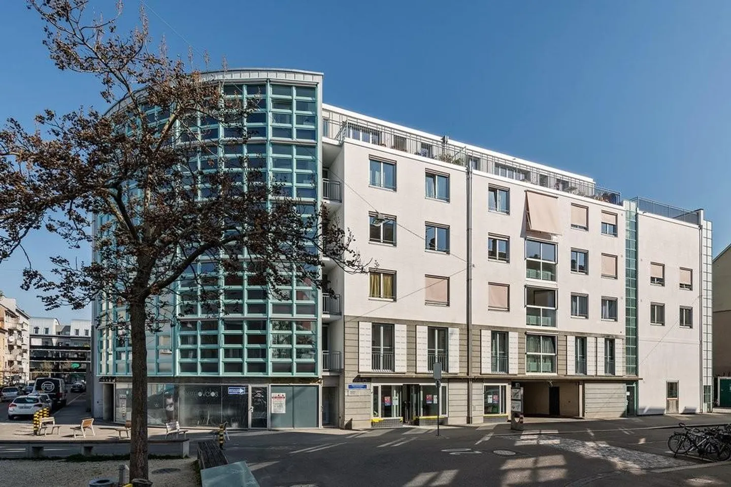Stilvolle Wohnung in lebendigem Viertel - Foto 1 von 4
