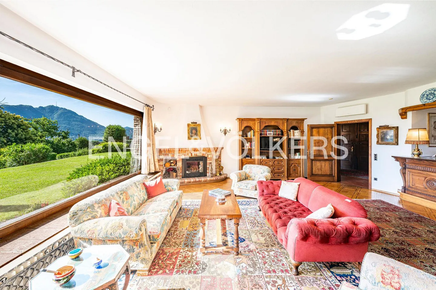 Villa méditerranéenne exclusive avec piscine et vue dégagée - Photo 3 sur 13