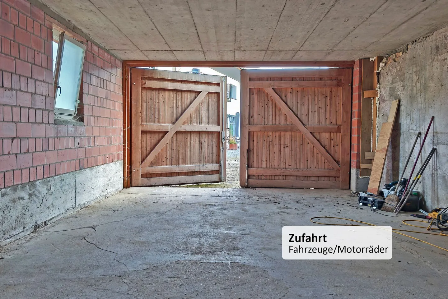 Seasonal Parking Spaces for Vehicles - Photo 2 of 4