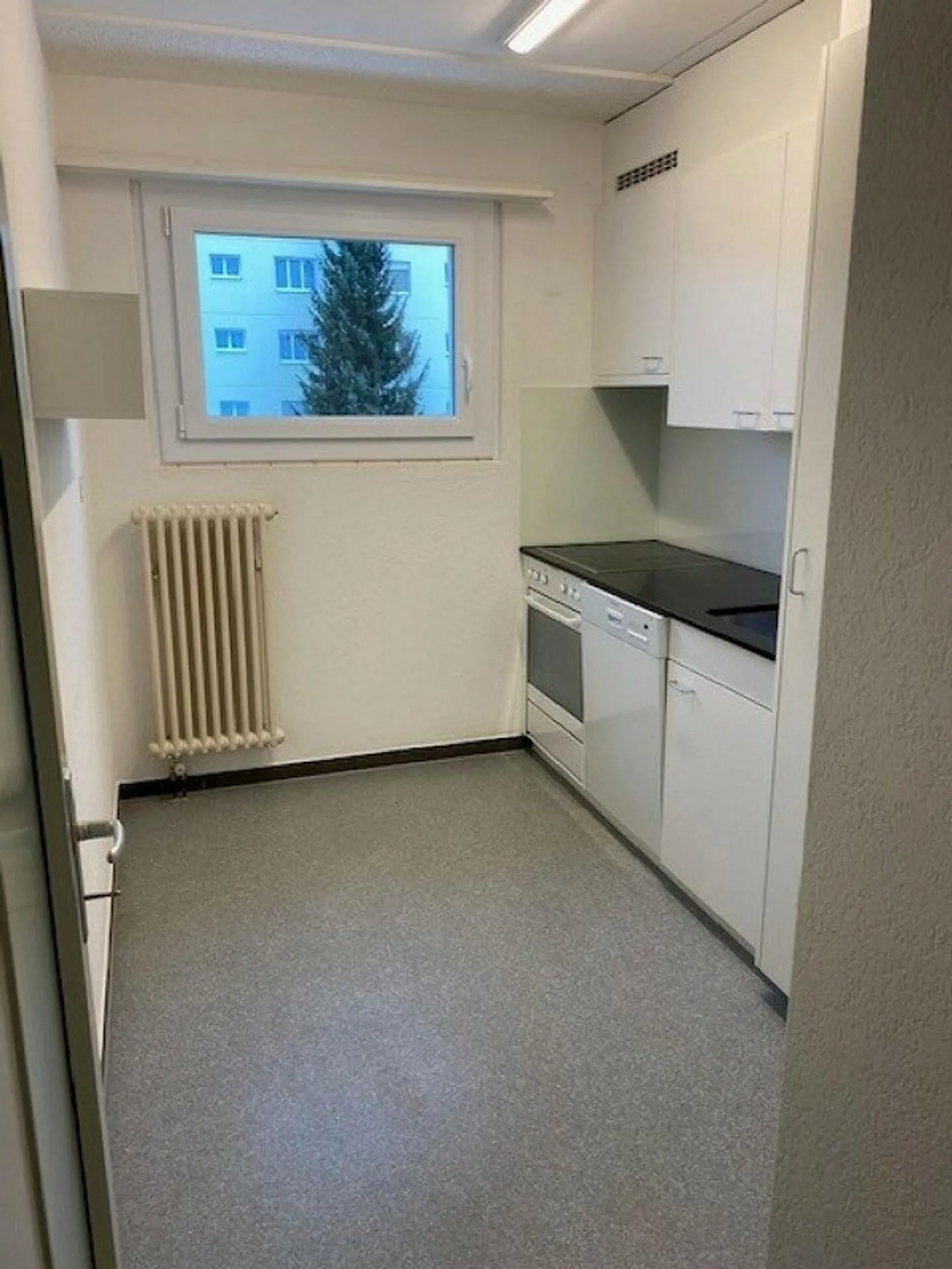 Gemütliche 2-Zimmerwohnung zentral gelegen - Photo 3 of 7