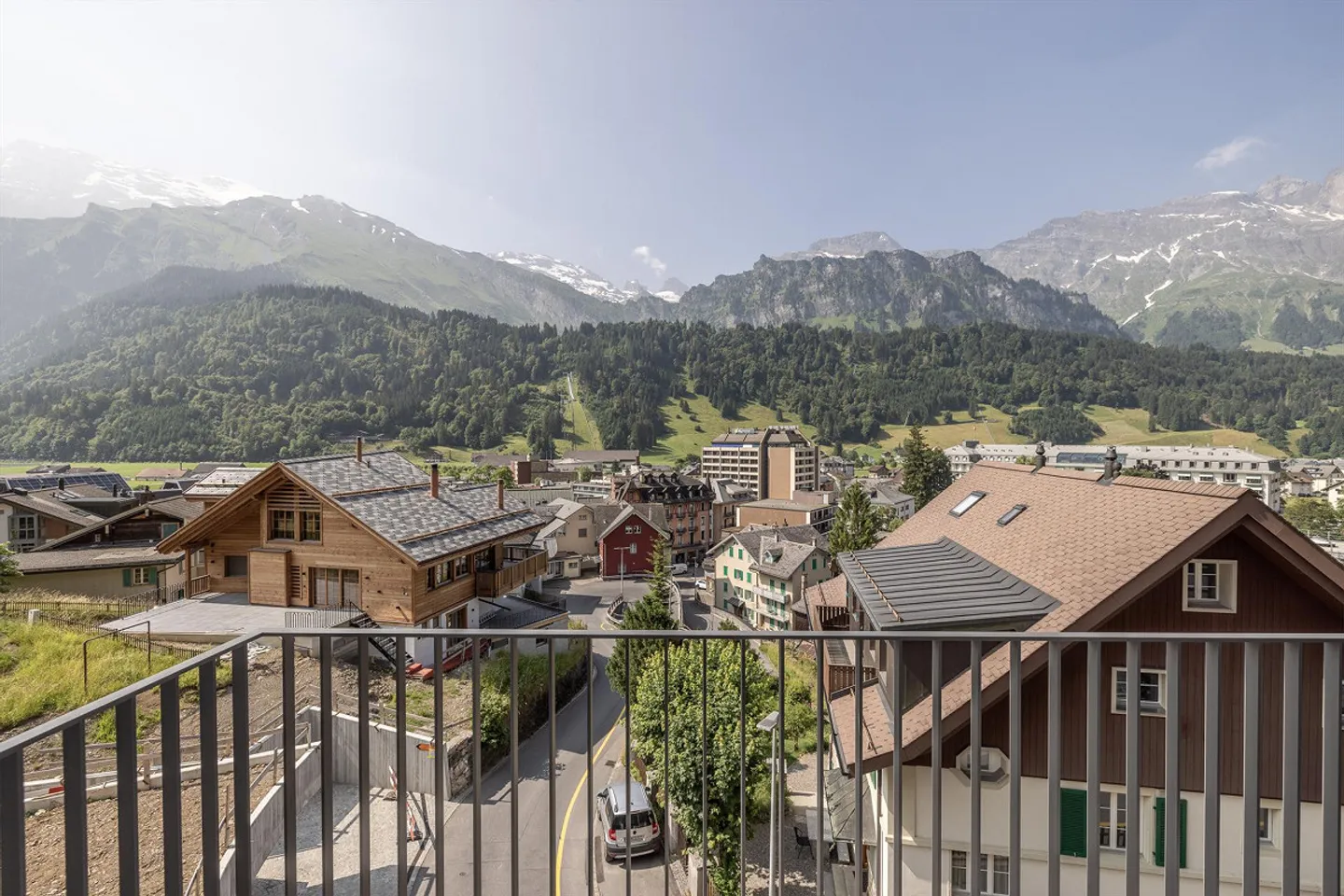Exclusive Apartment - Elegance Meets Alpine Idyll - Photo 11 of 12