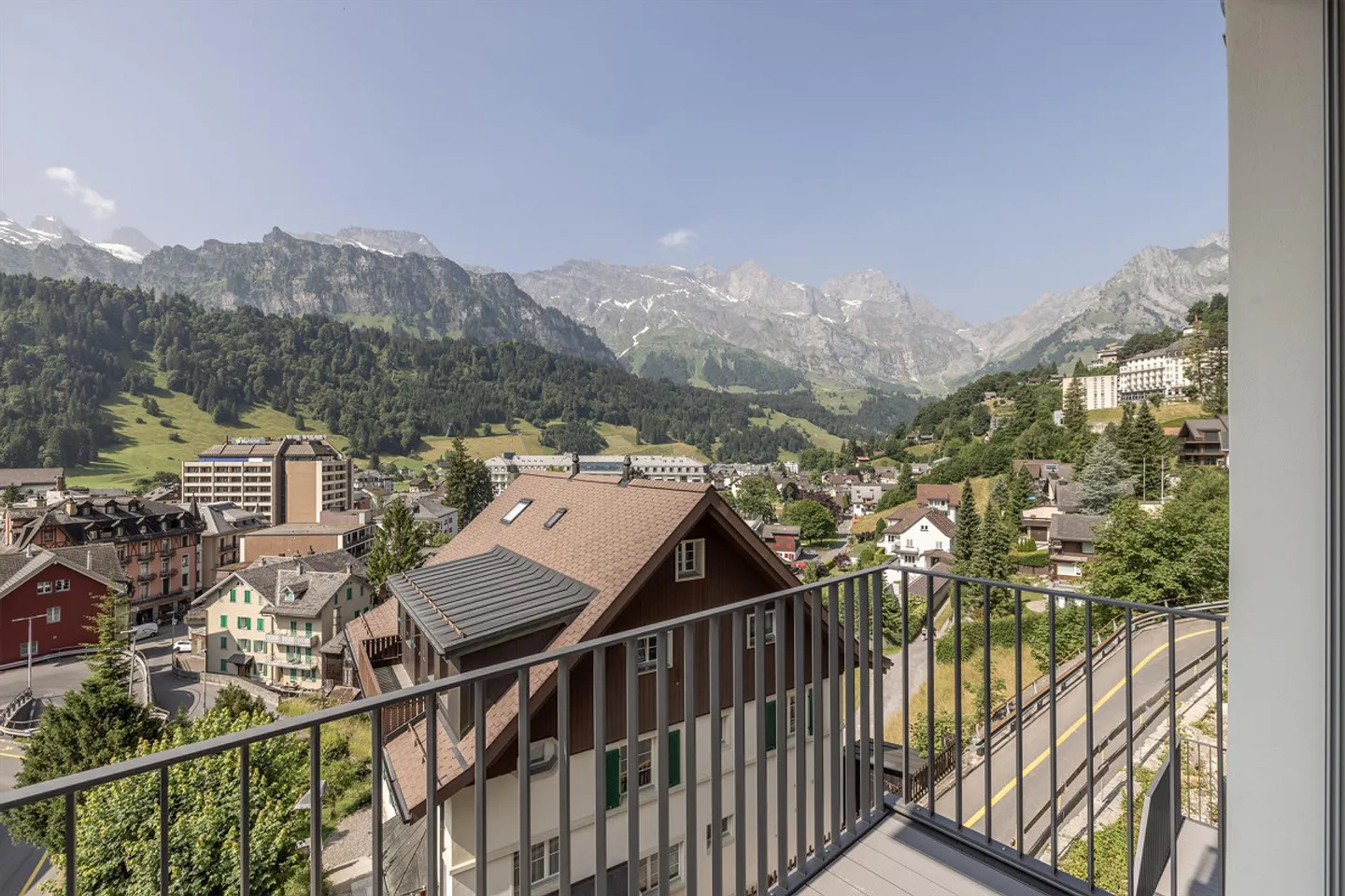 Exclusive Apartment - Elegance Meets Alpine Idyll - Photo 12 of 12