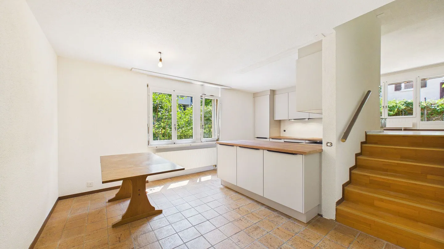 Charming 4.5-room semi-detached house with new kitchen, garden and fireplace - Photo 5 of 18