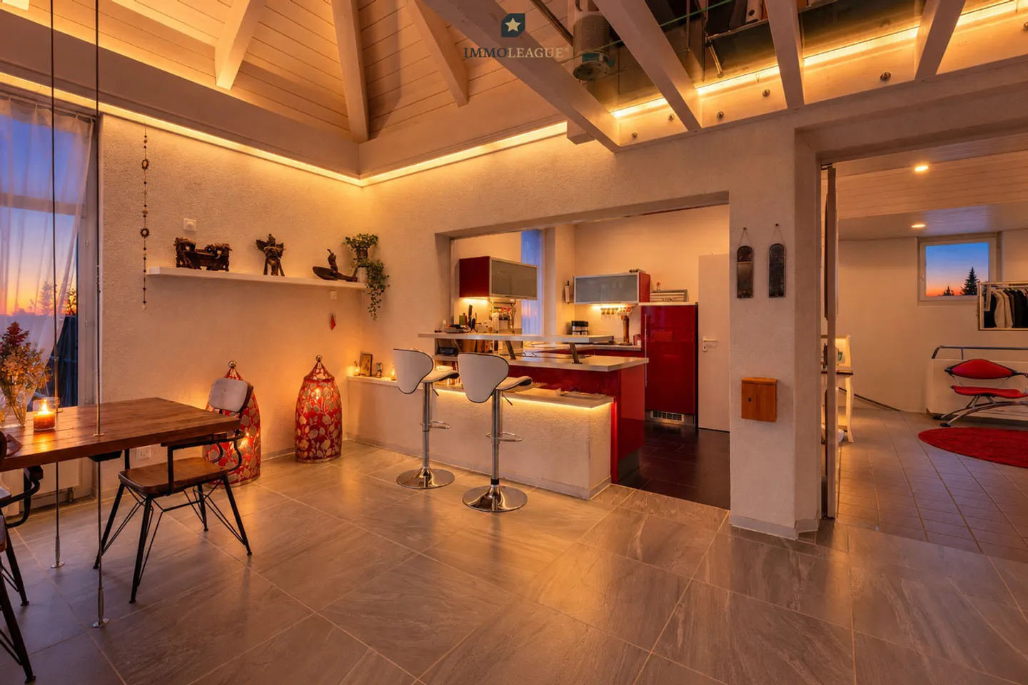 Exclusive Loft with Impressive Ceiling Height, Open Living Concept and - Photo 3 of 13