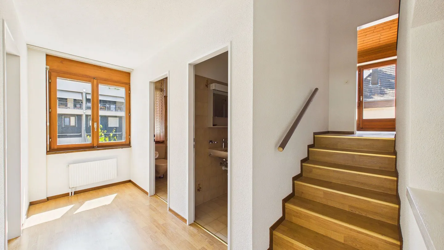 Charming 4.5-room semi-detached house with new kitchen, garden and fireplace - Photo 11 of 18