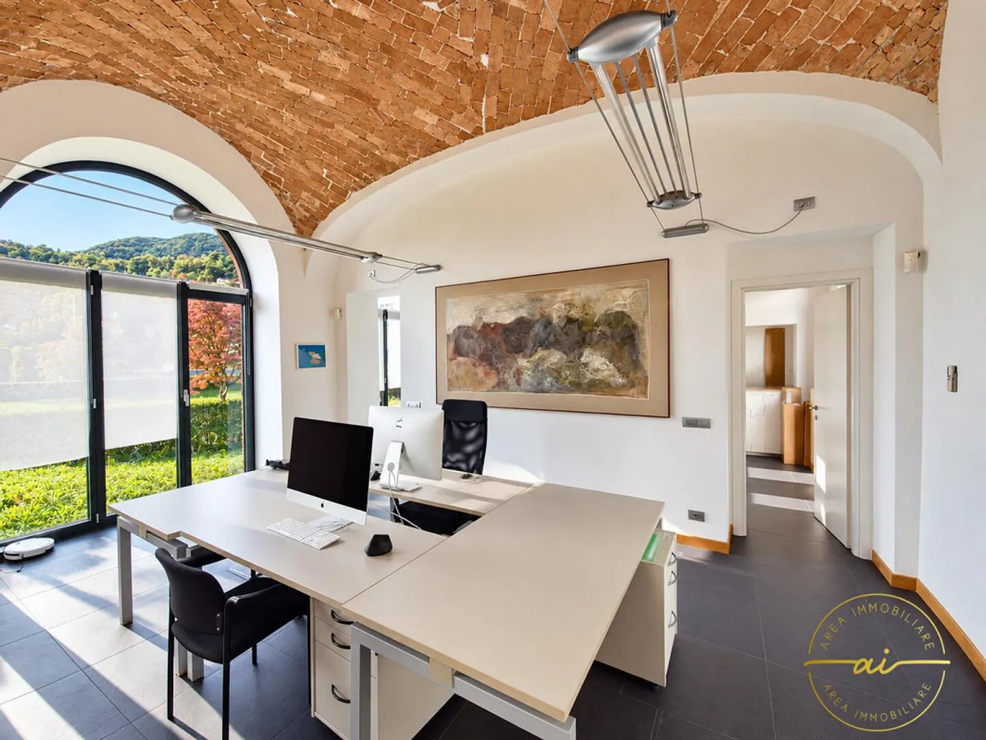 Elegant Office in Melano - Photo 6 of 13